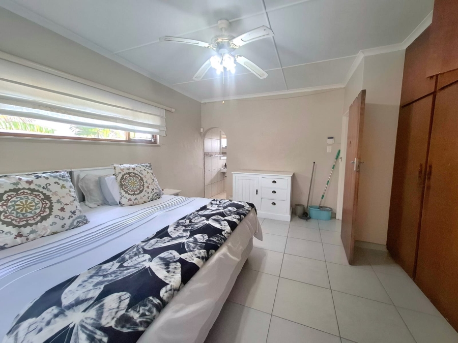 5 Bedroom Property for Sale in Beacon Bay Eastern Cape
